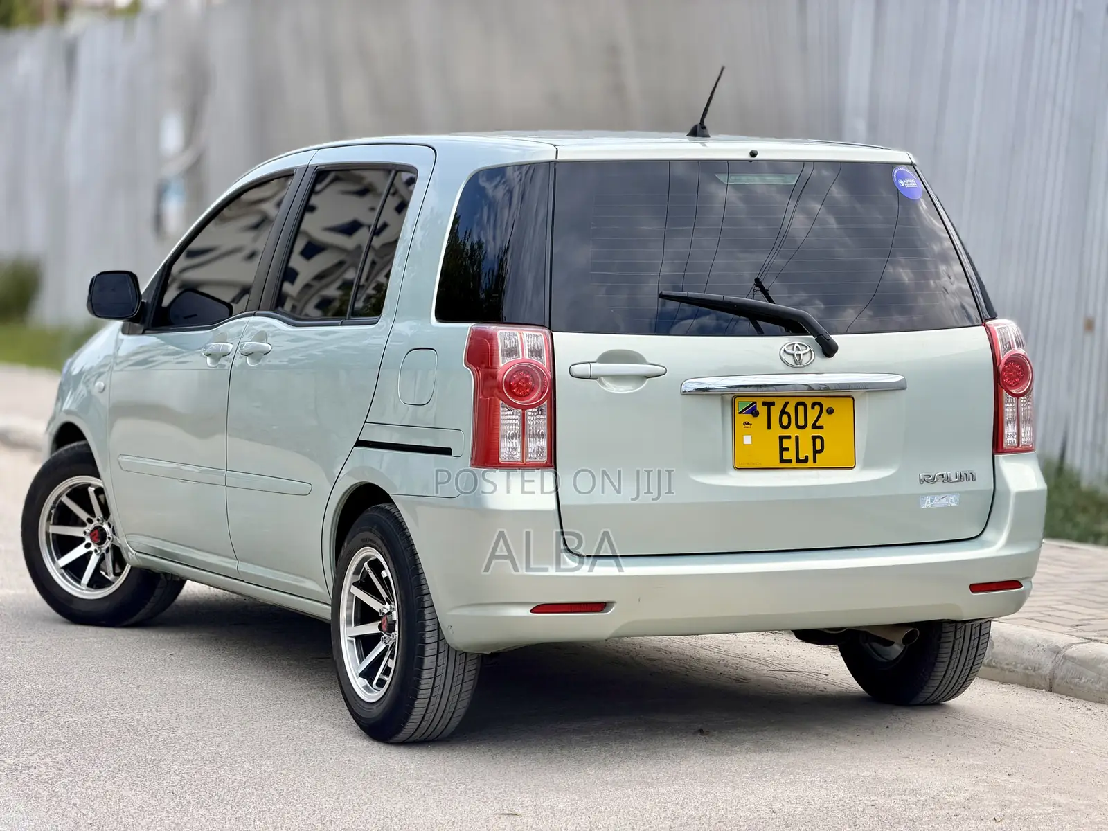 Toyota Raum 2008 Teal