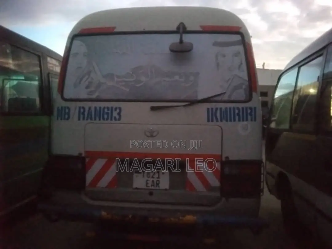 Toyota Coaster 2003 White
