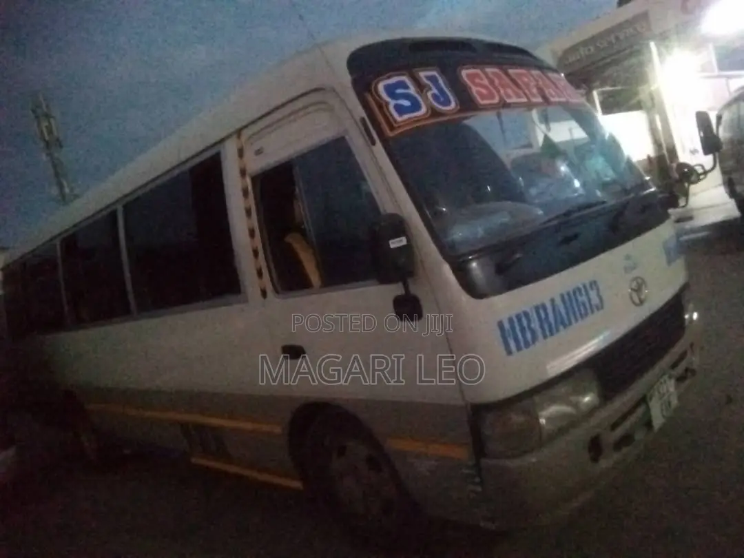Toyota Coaster 2003 White