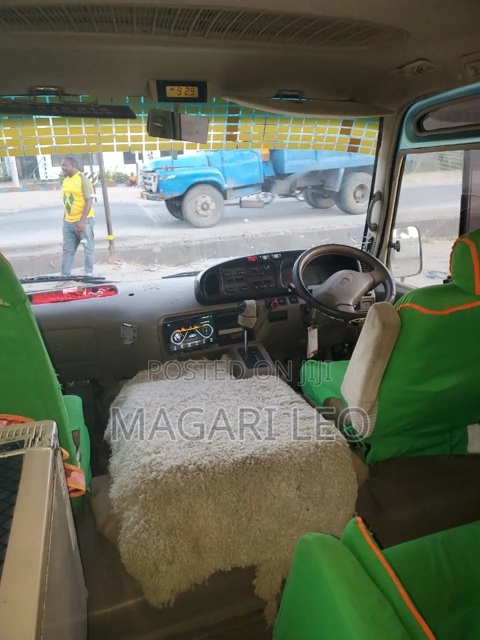 Toyota Coaster 2004 Blue