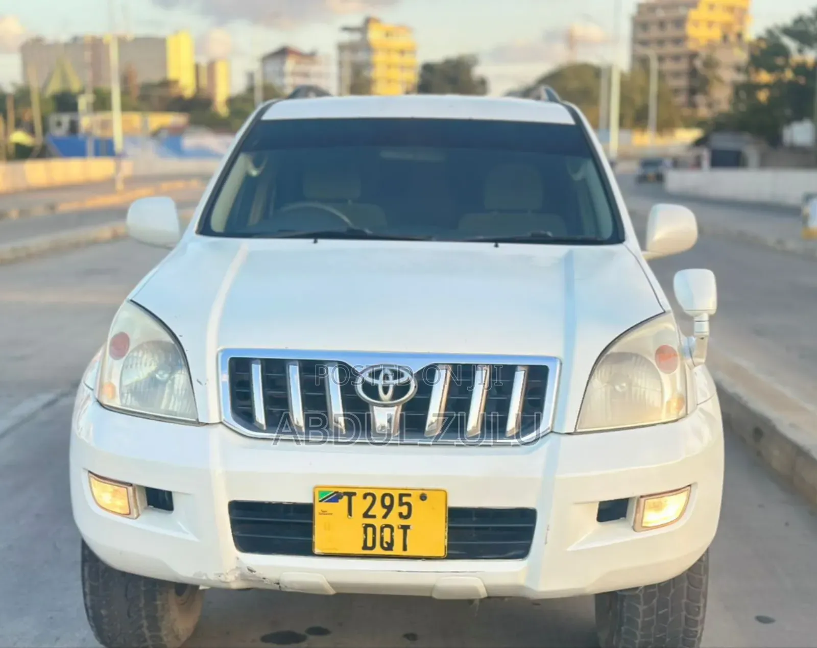 Toyota Land Cruiser Prado 2006 White