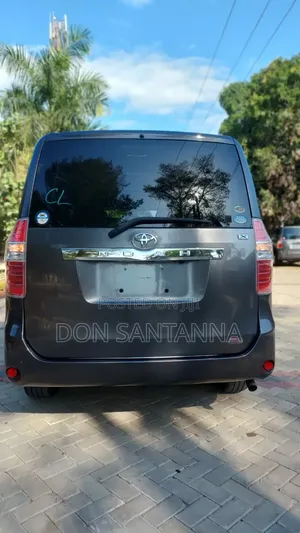 Toyota Noah 2009 Black