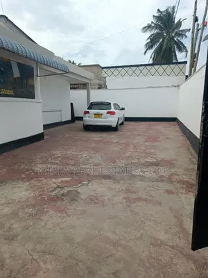 3bdrm House in Kijitonyama for sale