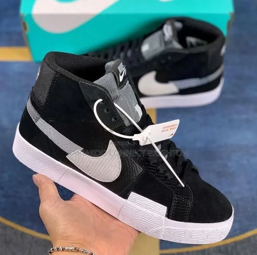Sb Mid Sneakers Skate Style