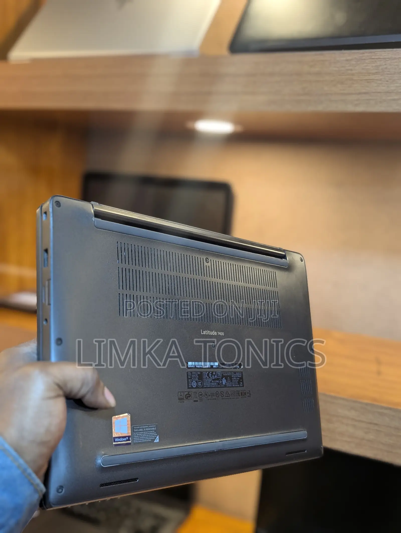 New Laptop Dell Latitude 7400 8GB Intel Core i5 SSD 256GB