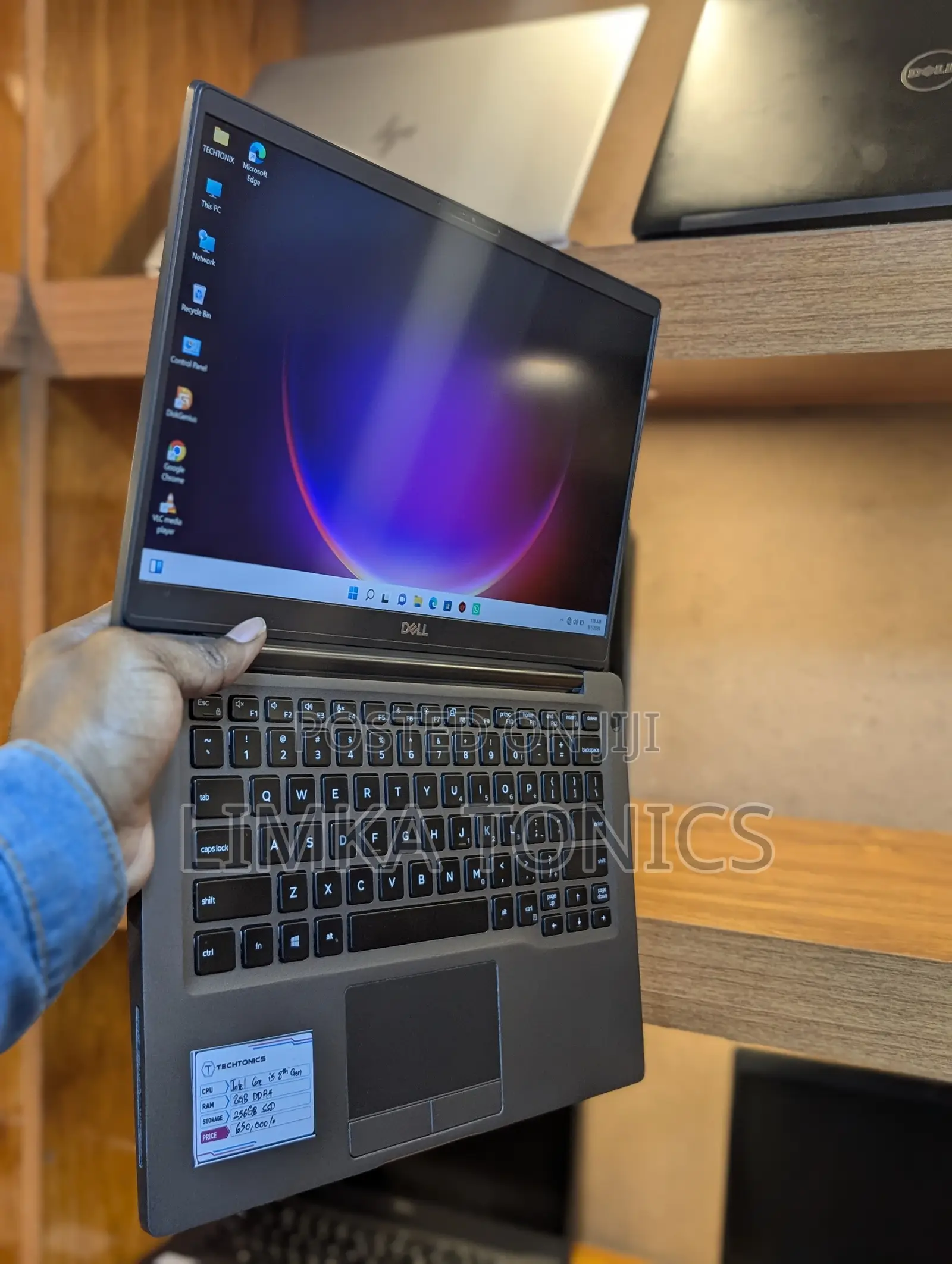 New Laptop Dell Latitude 7400 8GB Intel Core i5 SSD 256GB