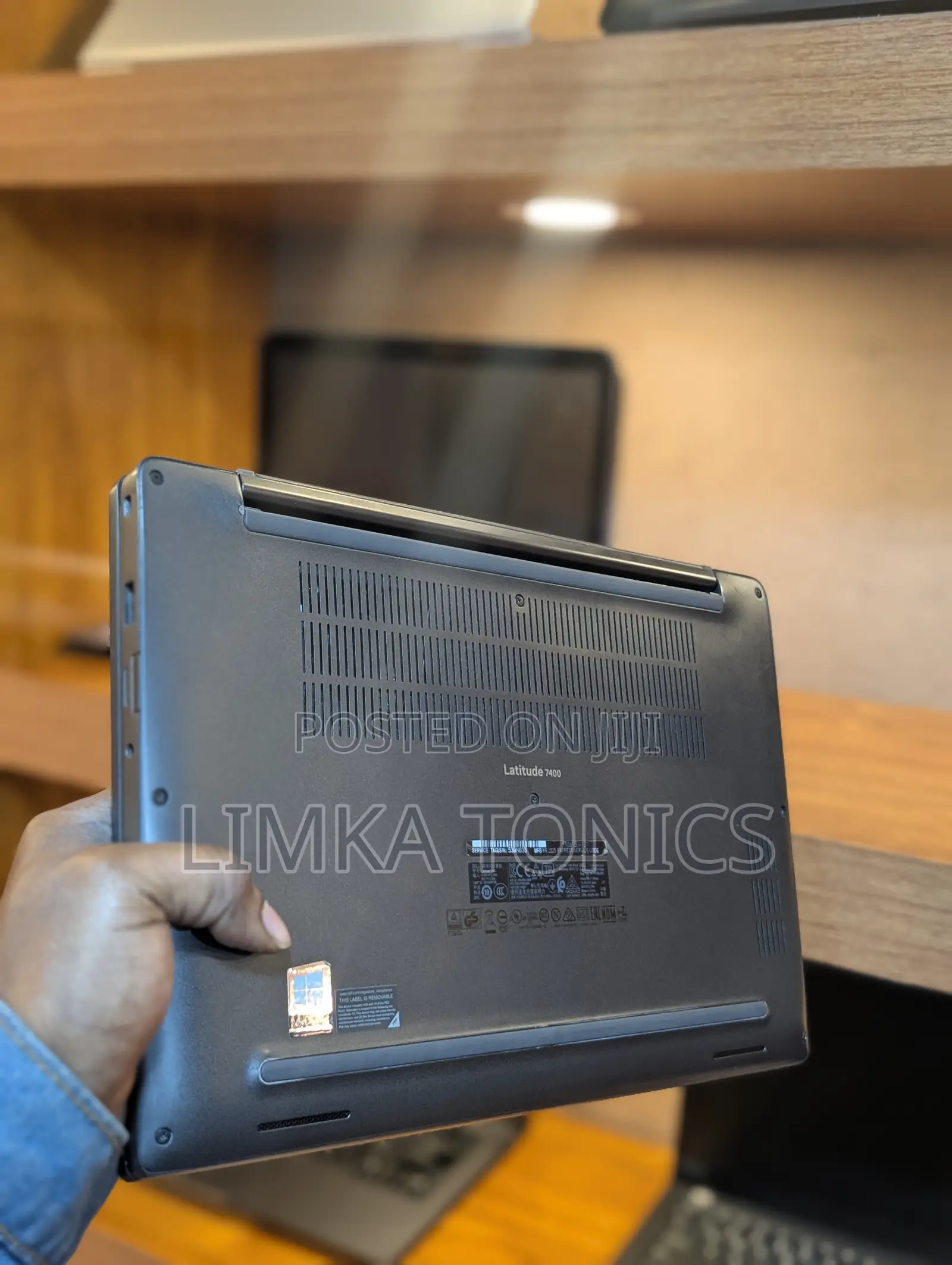 New Laptop Dell Latitude 7400 8GB Intel Core i5 SSD 256GB