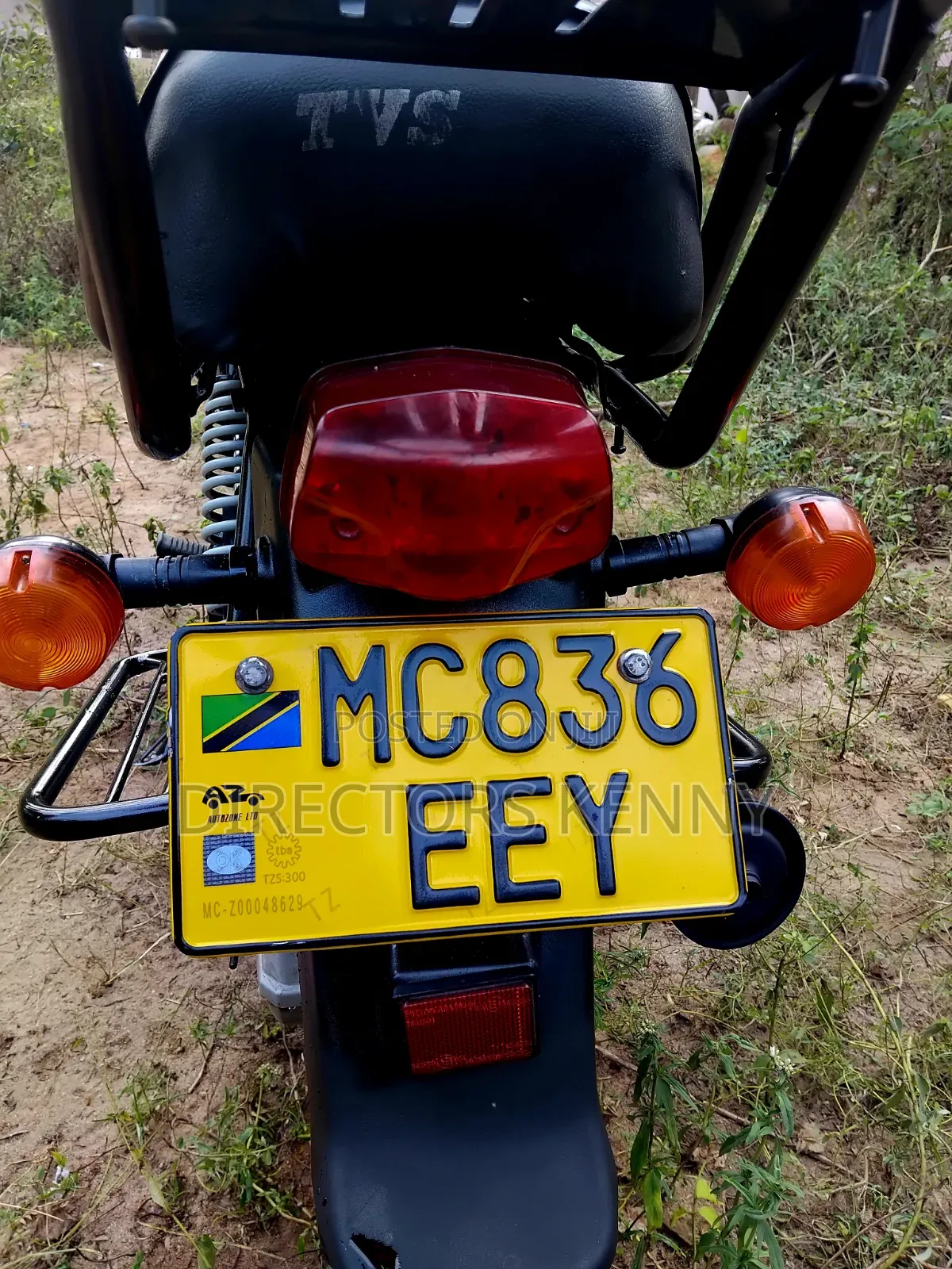 TVS HLX 125 2025 Blue