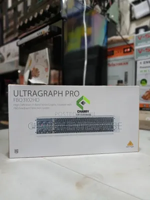 Behringer Ultragraph Pro FBQ3102HD Double Equalizer