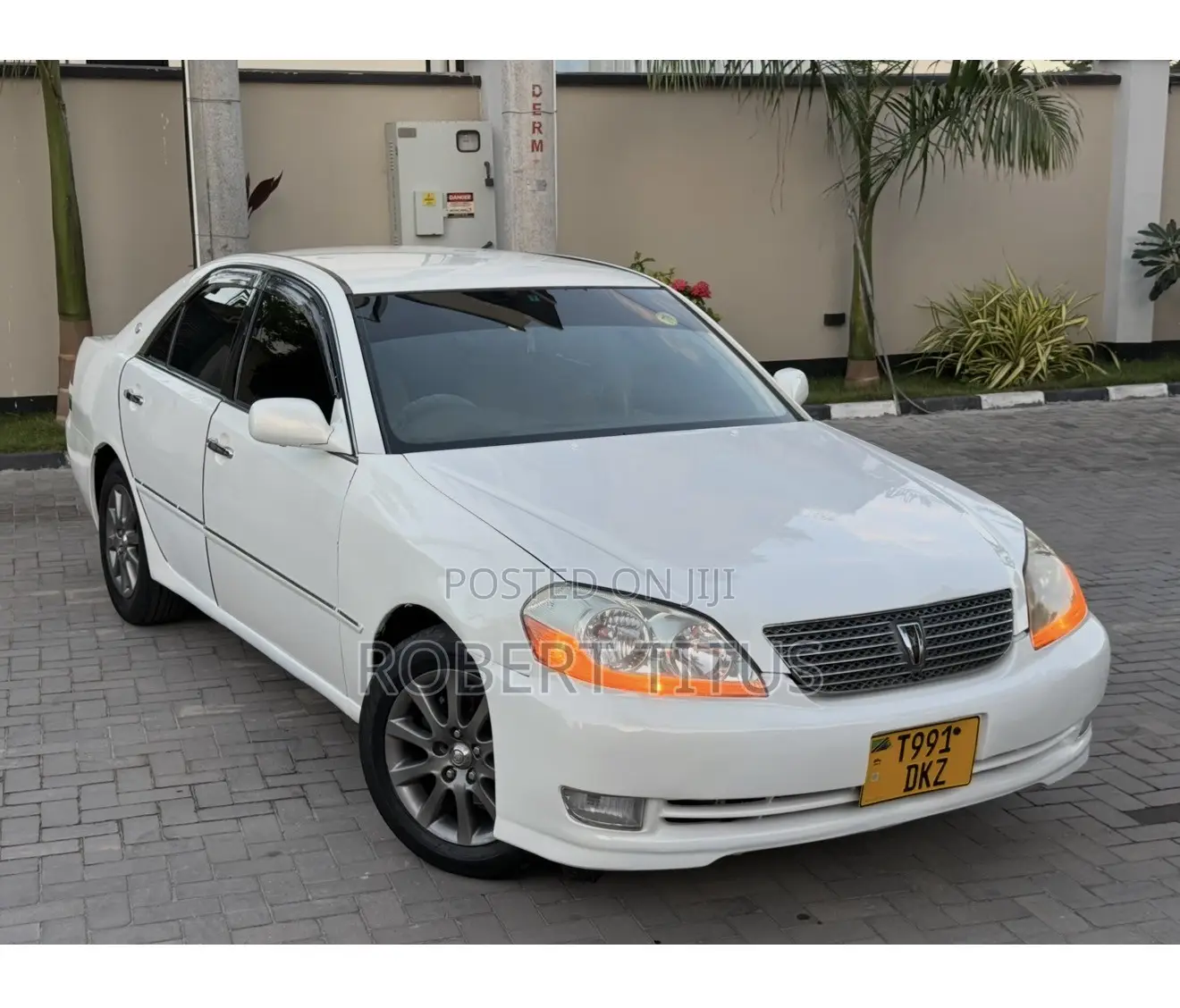 Toyota Mark II 2.5 280hp RWD 2004 Pearl