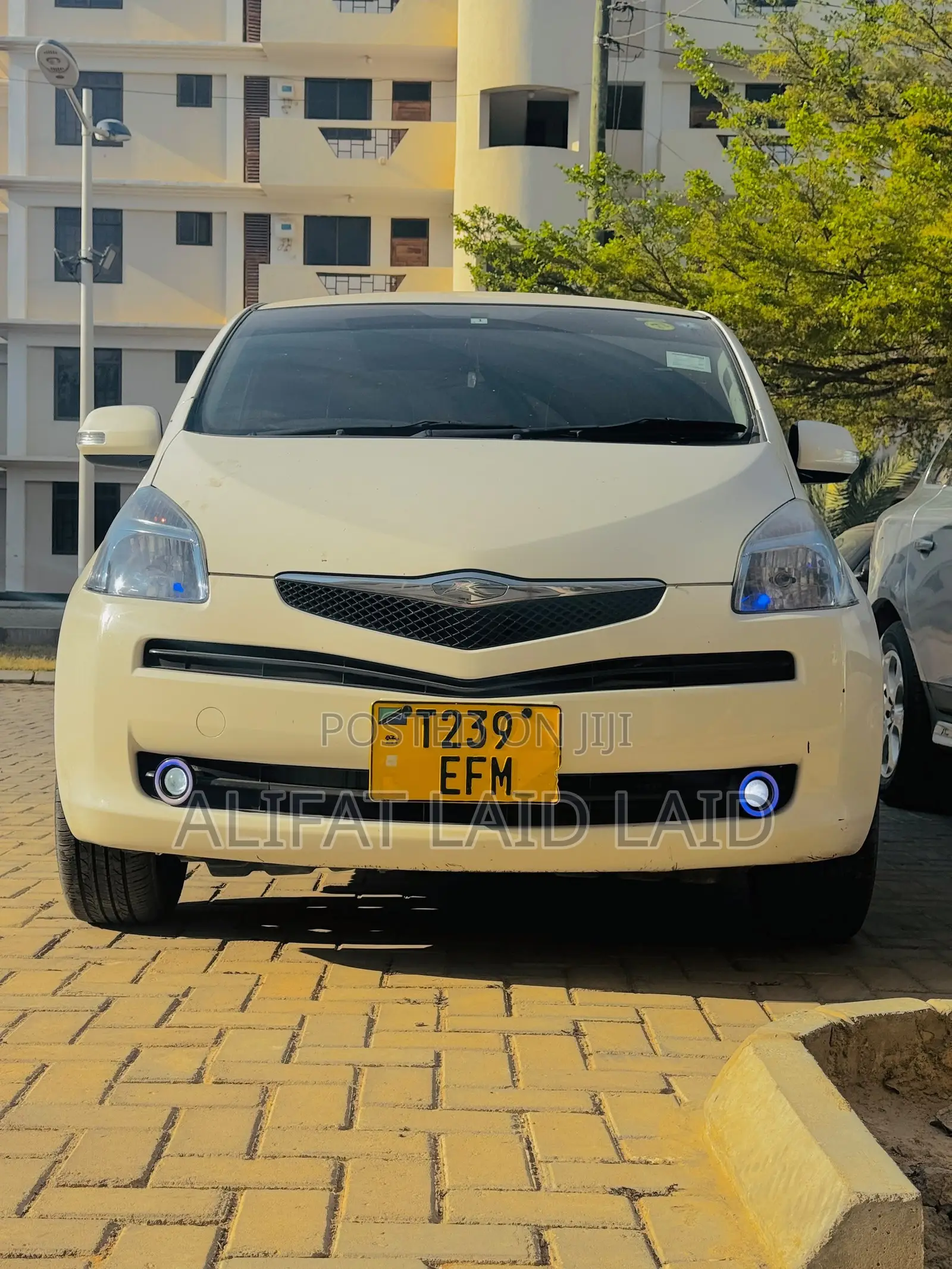 Toyota Ractis 1.5 AWD 2005 White