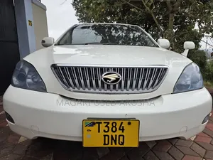 Toyota Harrier 2005 White