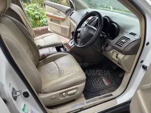 Toyota Harrier 2005 White