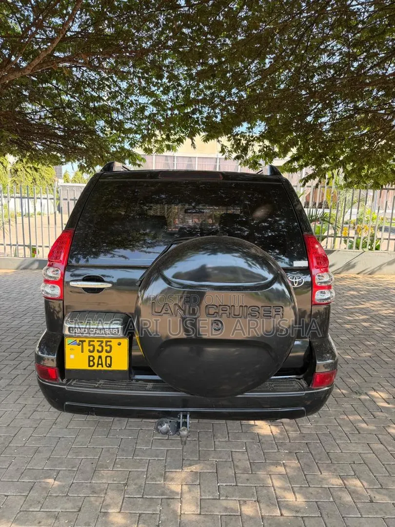 Toyota Land Cruiser Prado 2007 Black