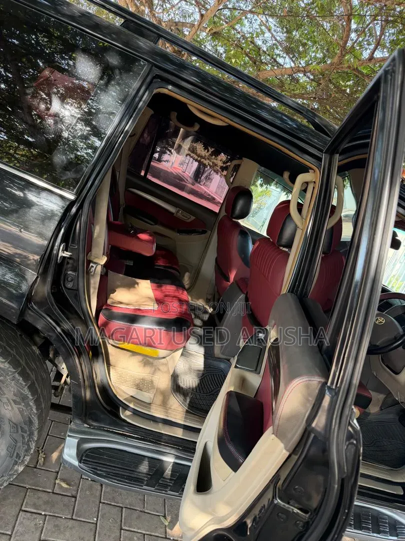 Toyota Land Cruiser Prado 2007 Black