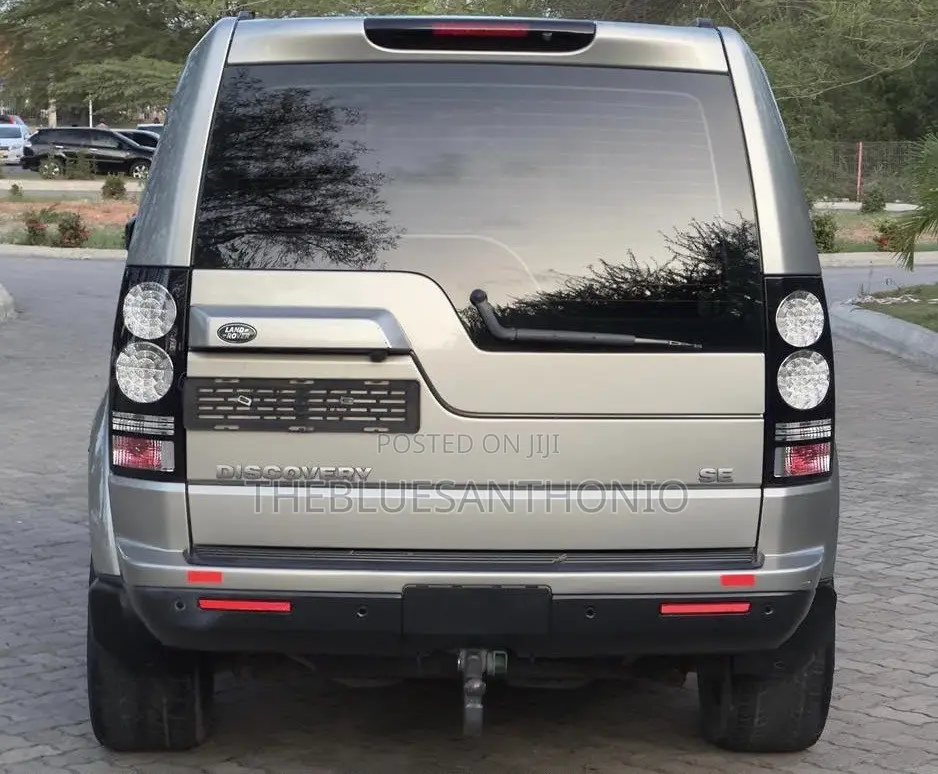 Land Rover Discovery 2016 Silver