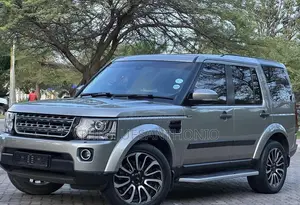 Land Rover Discovery 2016 Silver