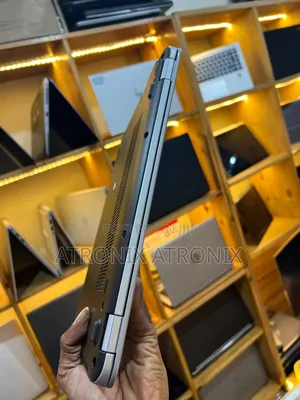 Laptop HP EliteBook 820 G3 8GB Intel Core i3 HDD+SSD 500GB