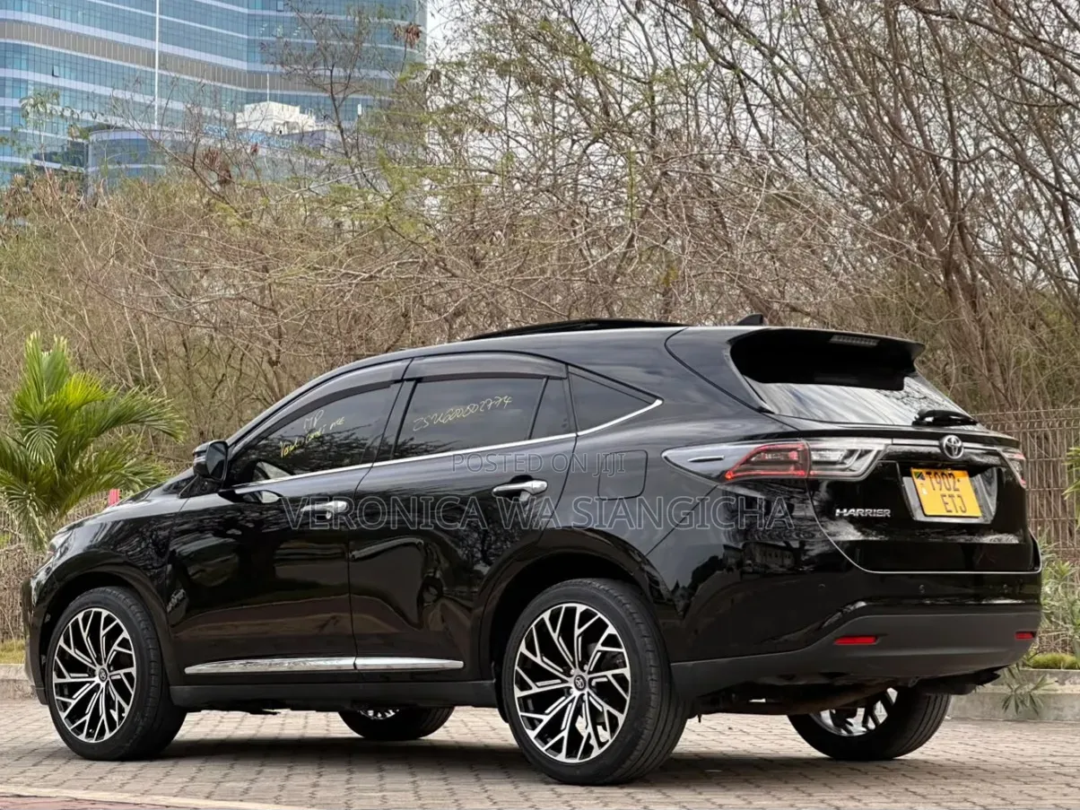 Toyota Harrier 2014 Black