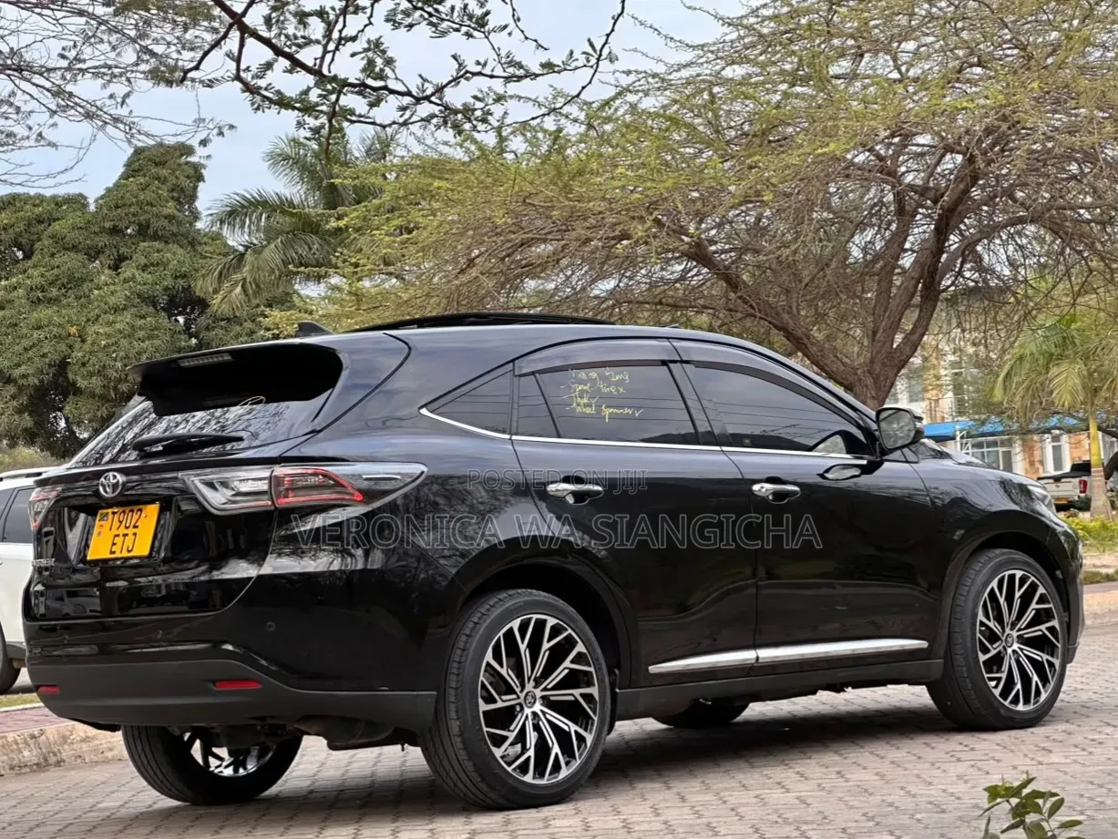 Toyota Harrier 2014 Black