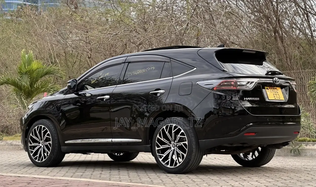 Toyota Harrier 2015 Black