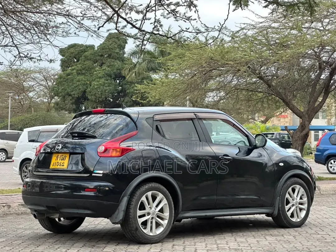 Nissan Juke 2012 Black