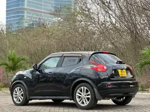 Nissan Juke 2012 Black