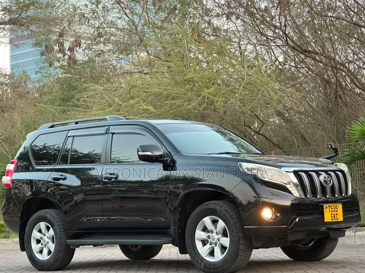 Toyota Land Cruiser Prado 2015