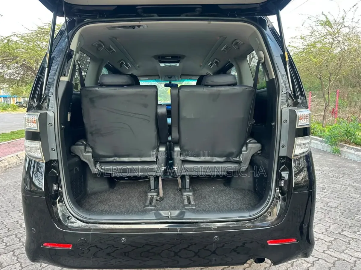 Toyota Alphard 2009 Black