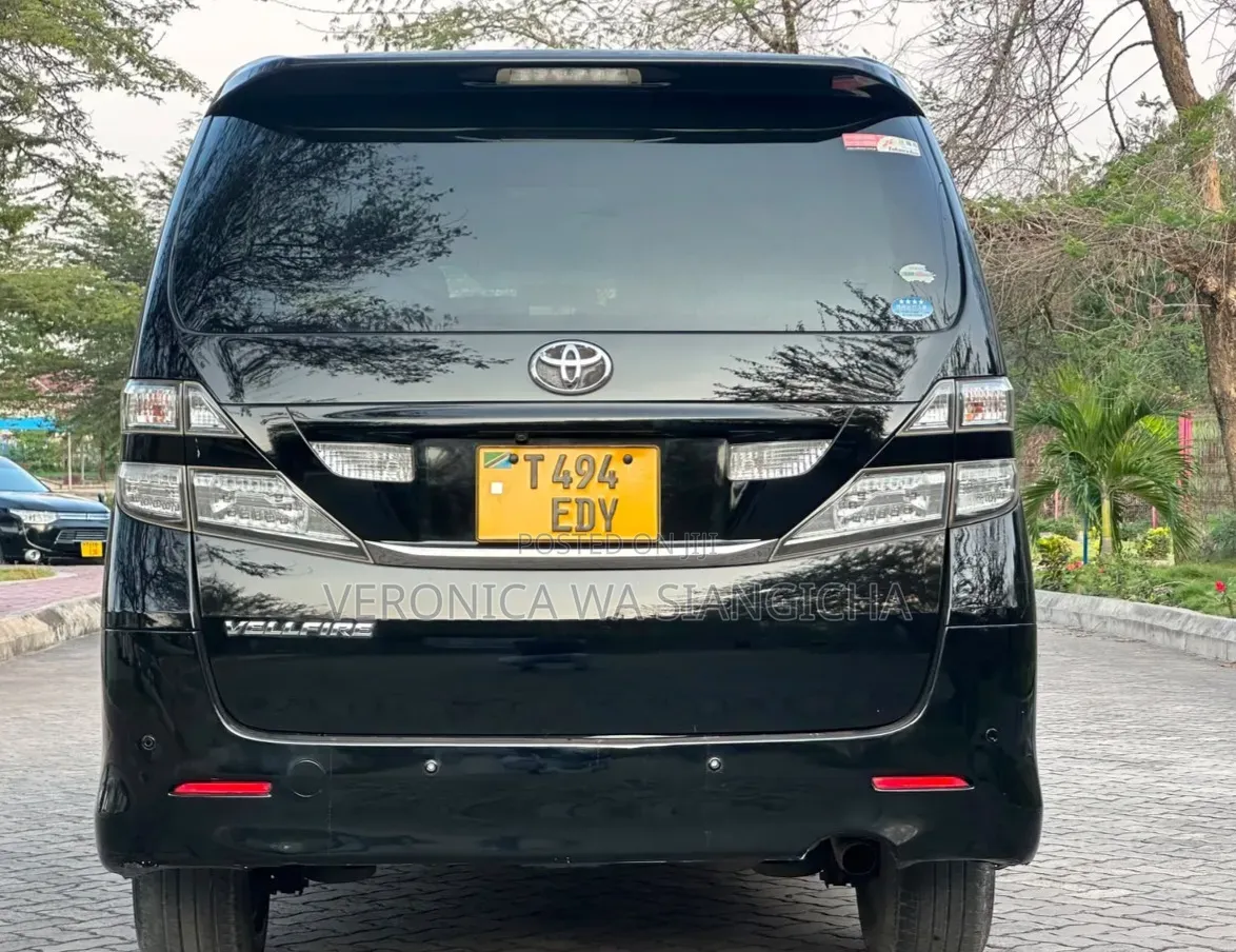 Toyota Alphard 2009 Black