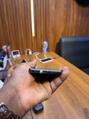 Google Pixel 6a 128 GB Black