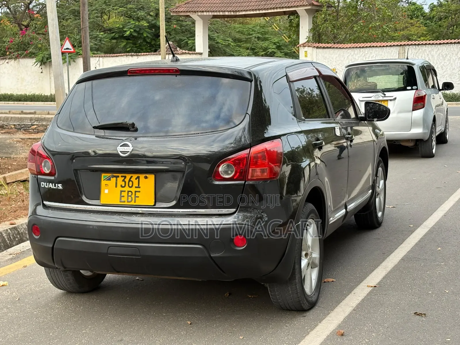 Nissan Dualis 2010 Black