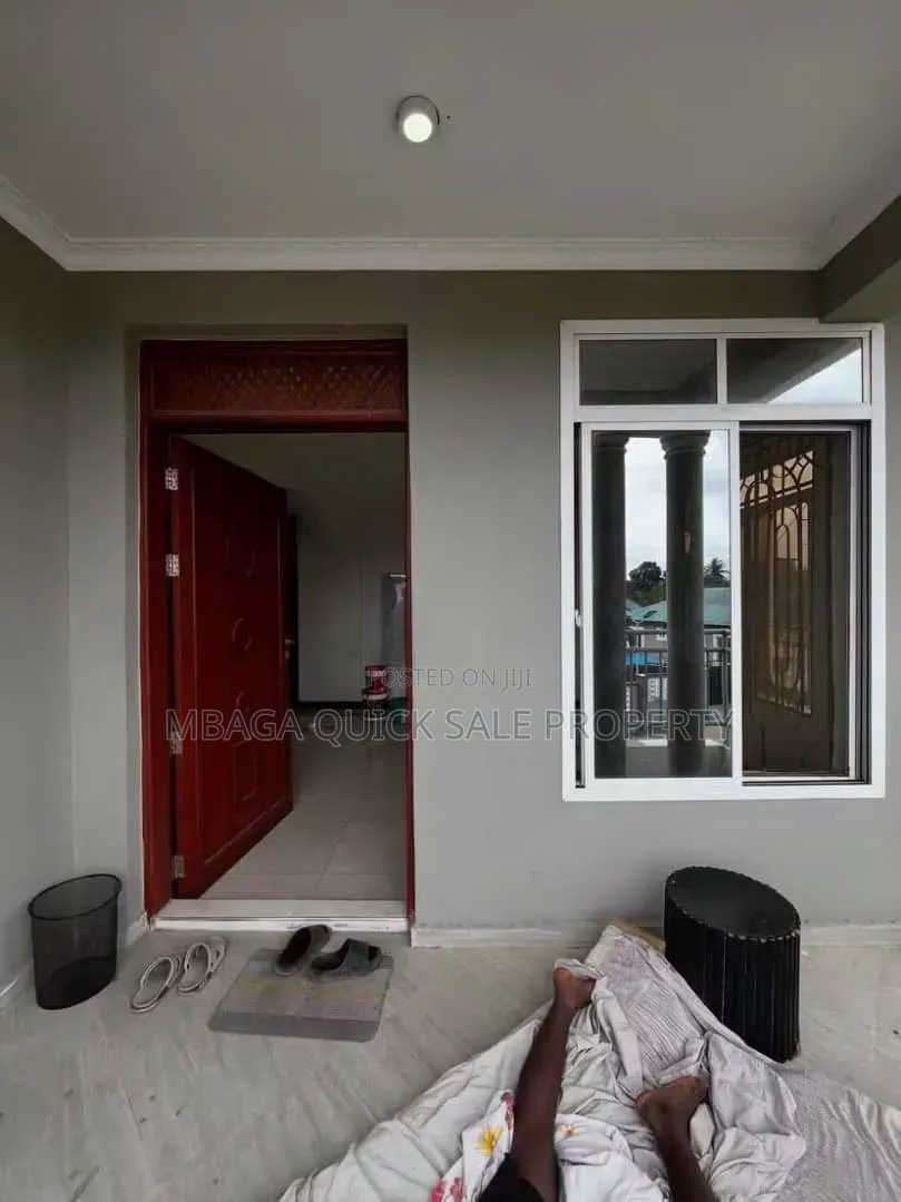 2bdrm Apartment in Makongorosi for rent