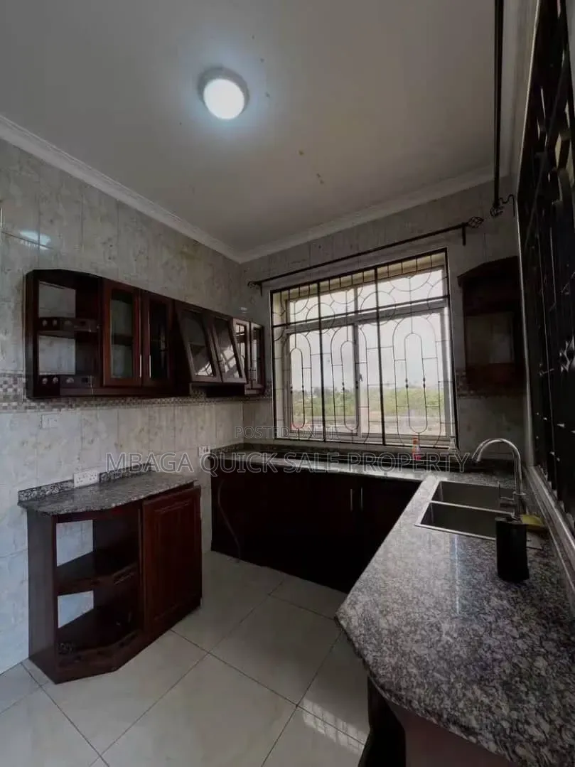 2bdrm Apartment in Makongorosi for rent
