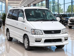 Toyota Noah 2.0 AWD (8 Seater) 2001 Red