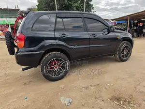 Toyota RAV4 2004 Black