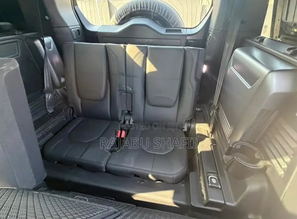 Land Rover Defender X-Dynamic HSE 2021 Black
