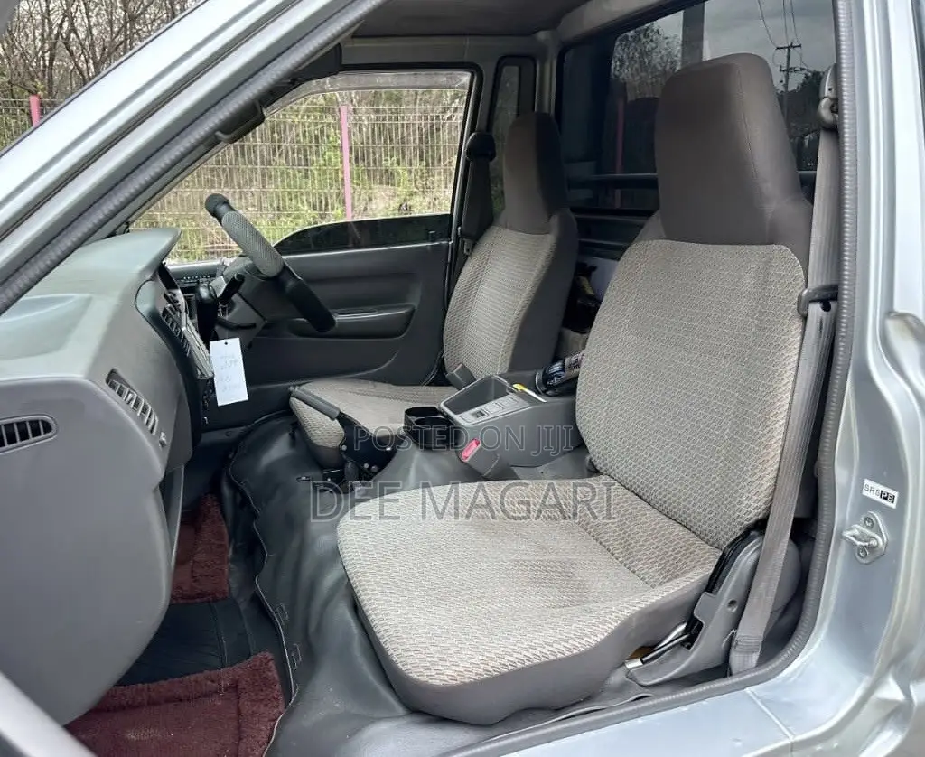 Toyota TownAce 2003 Silver