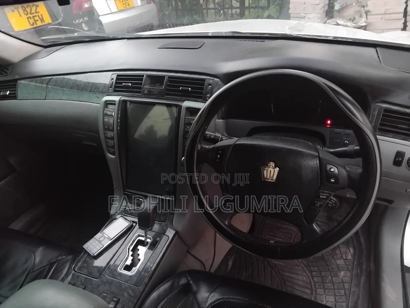 Toyota Crown 2004 Silver