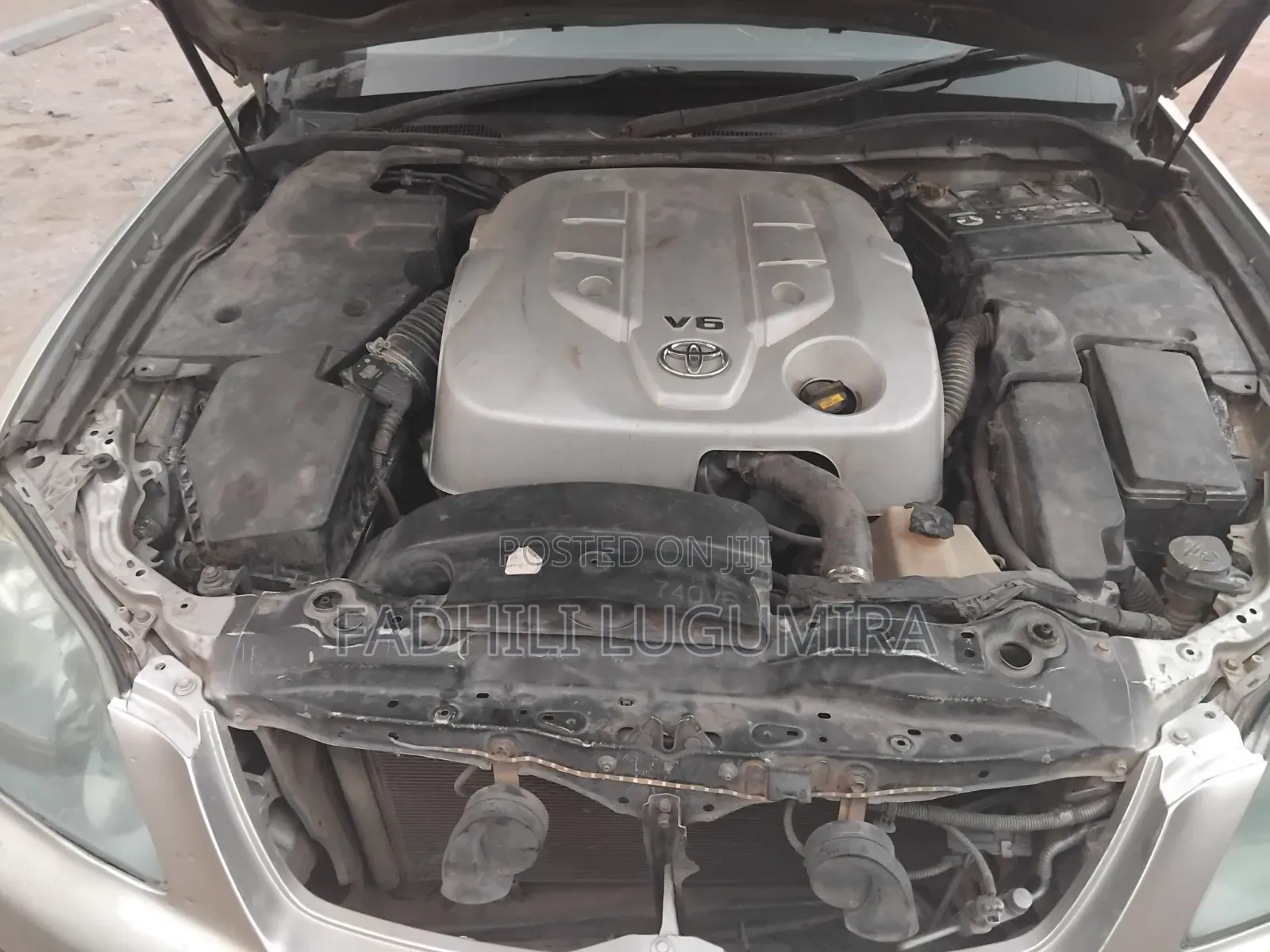 Toyota Crown 2004 Silver