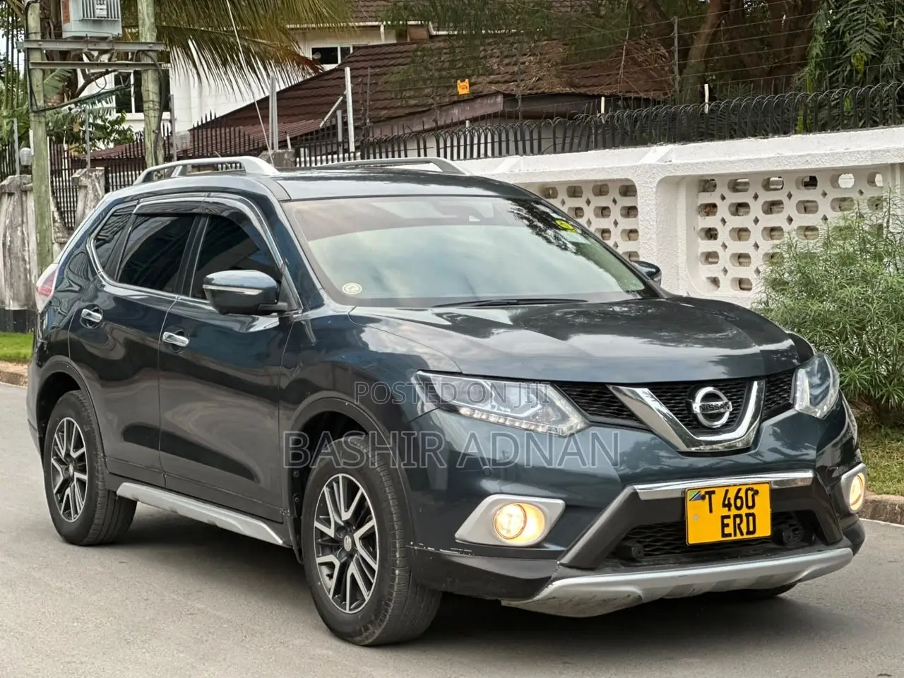 Nissan X-Trail 2.0 Petrol FWD 2015 Gray