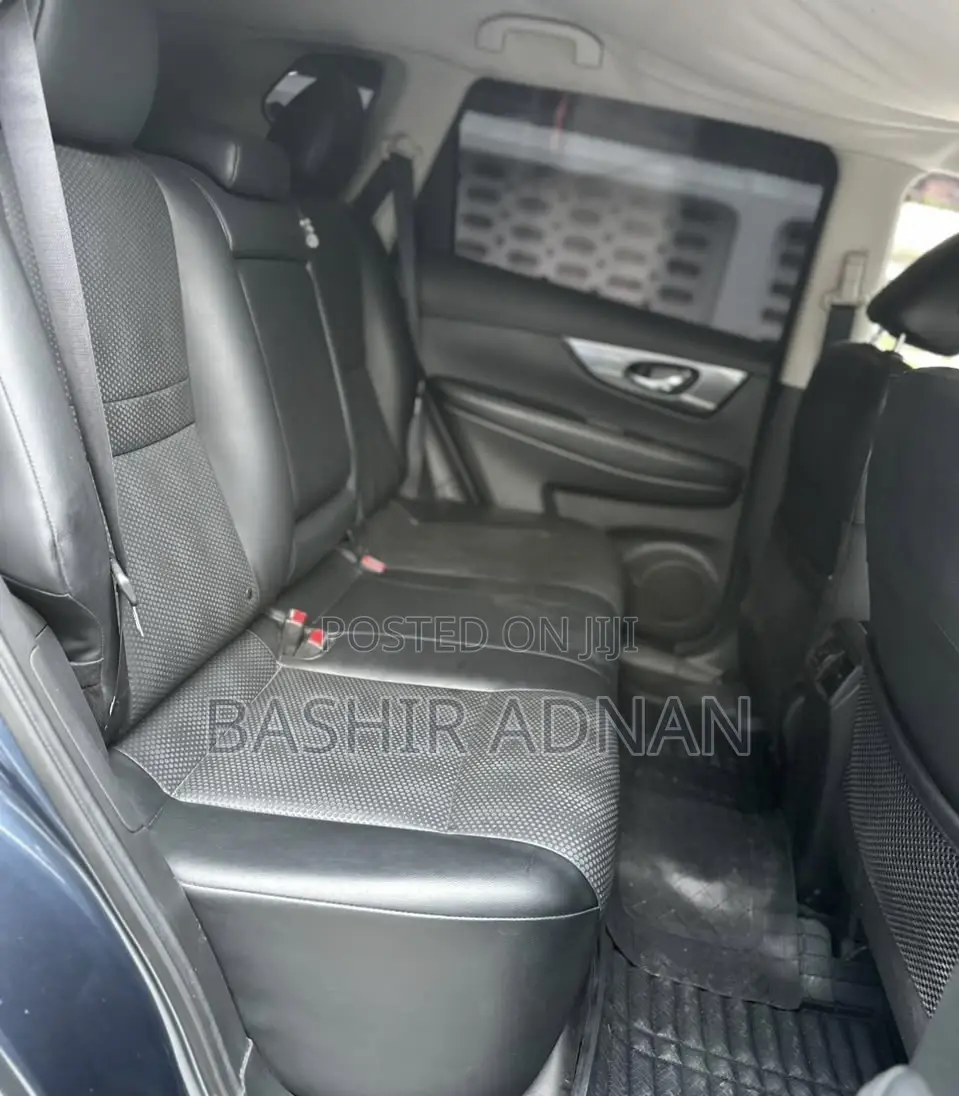 Nissan X-Trail 2.0 Petrol FWD 2015 Gray