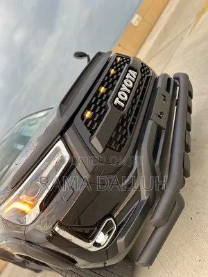Toyota Hilux 2021 Black