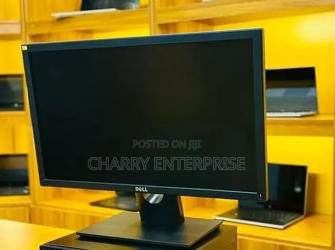 Desktop Computer Dell OptiPlex 3070 8GB Intel Core i3 HDD 500GB