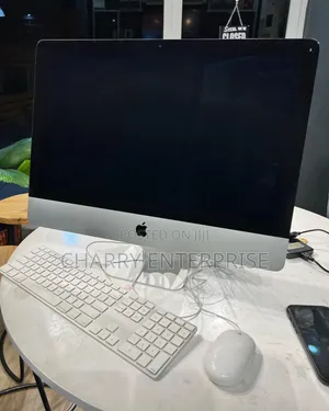 Desktop Computer Apple iMac 8GB Intel Core i5 HDD 1T