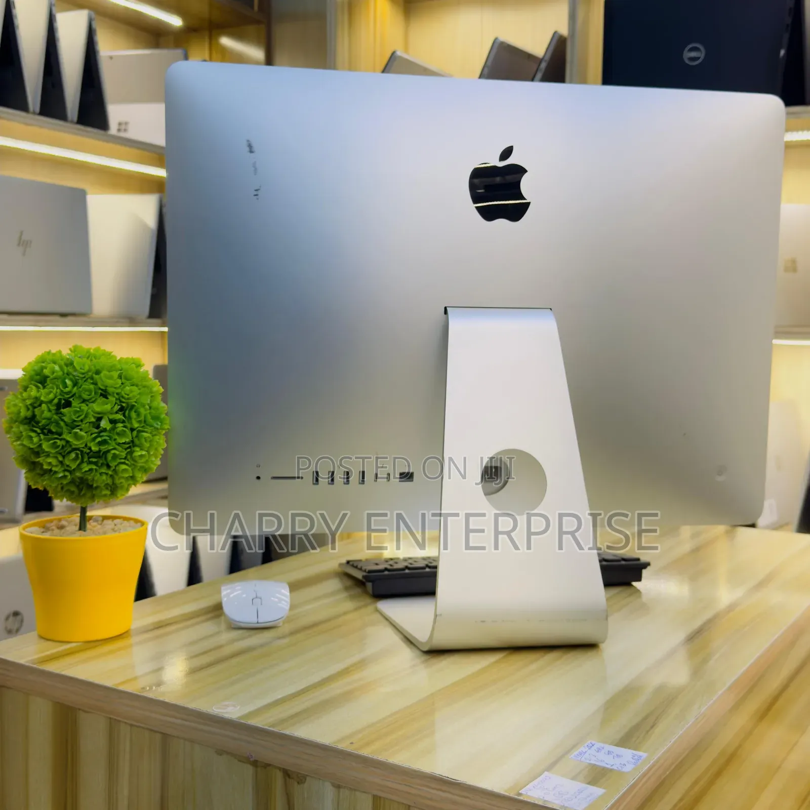 Desktop Computer Apple iMac 8GB Intel Core i5 HDD 1T