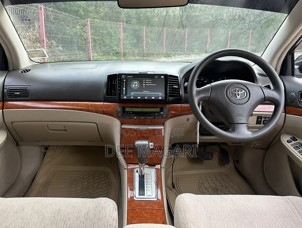 Toyota Premio 2005 White