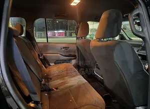 Toyota Land Cruiser LC300 2024 Black