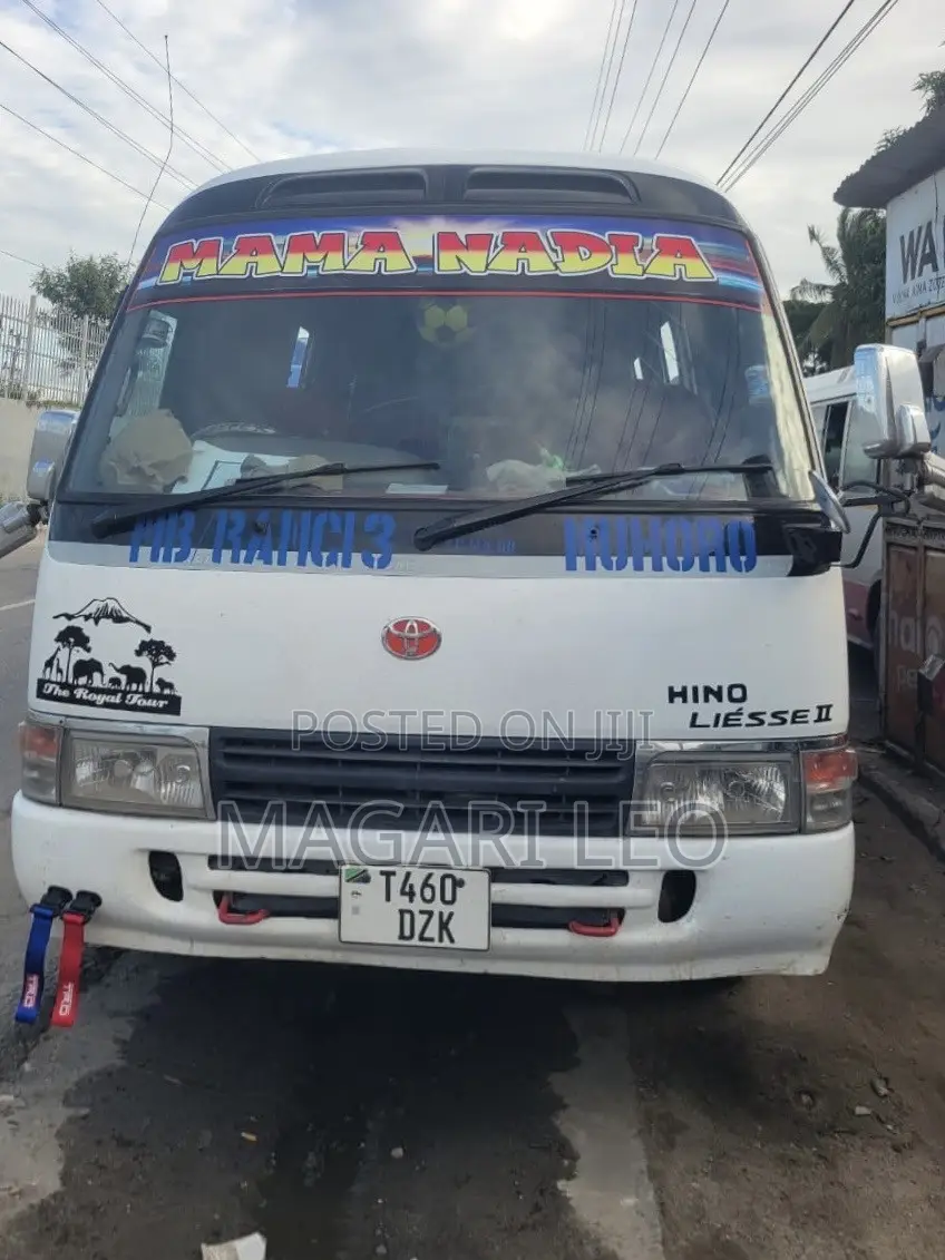 Toyota Coaster 2004 White