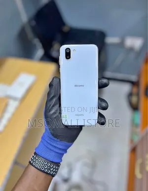 Sharp Aquos R3 128 GB White